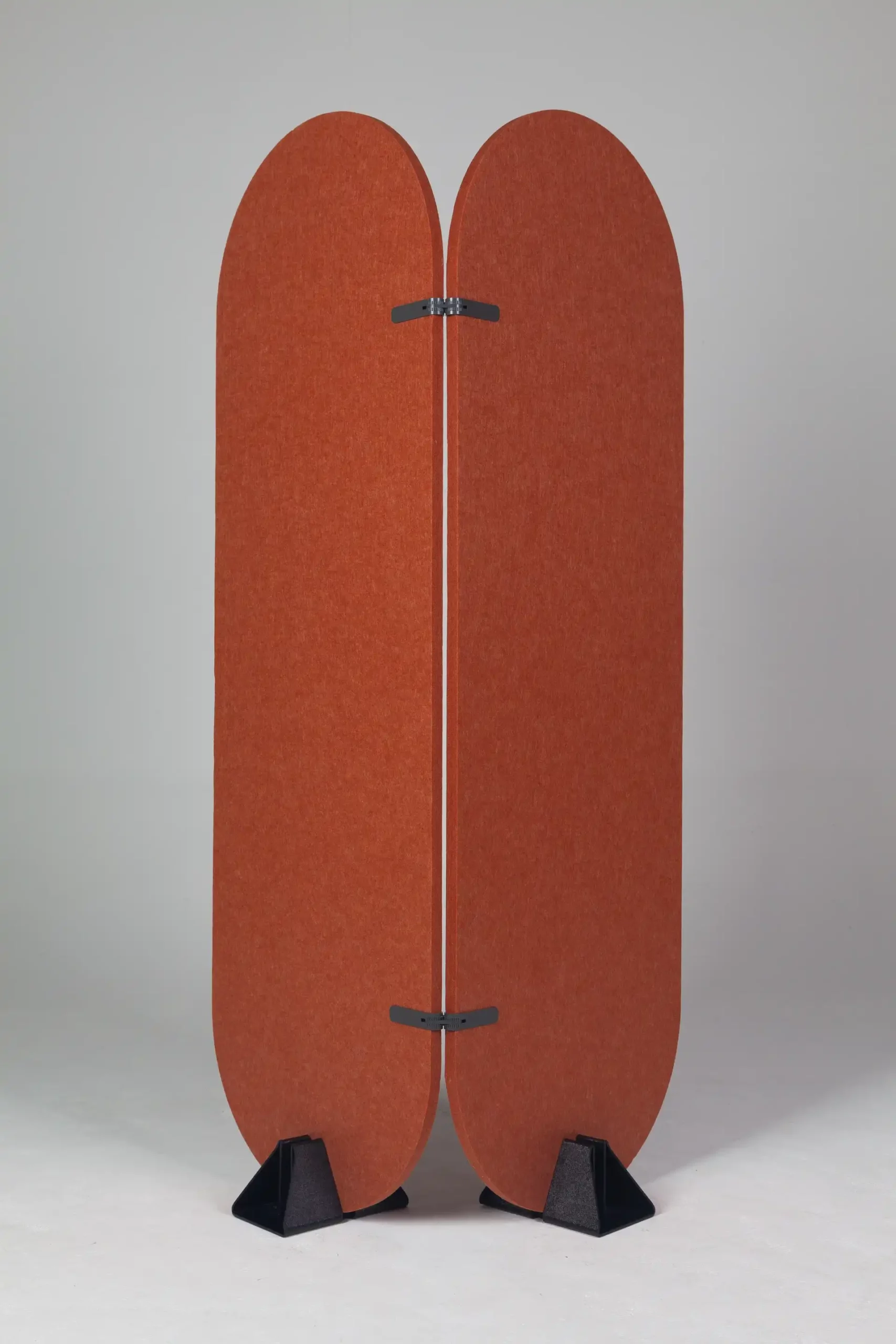 oval (2n) - 167 (cinnamon) - abs lp feet(mgr)