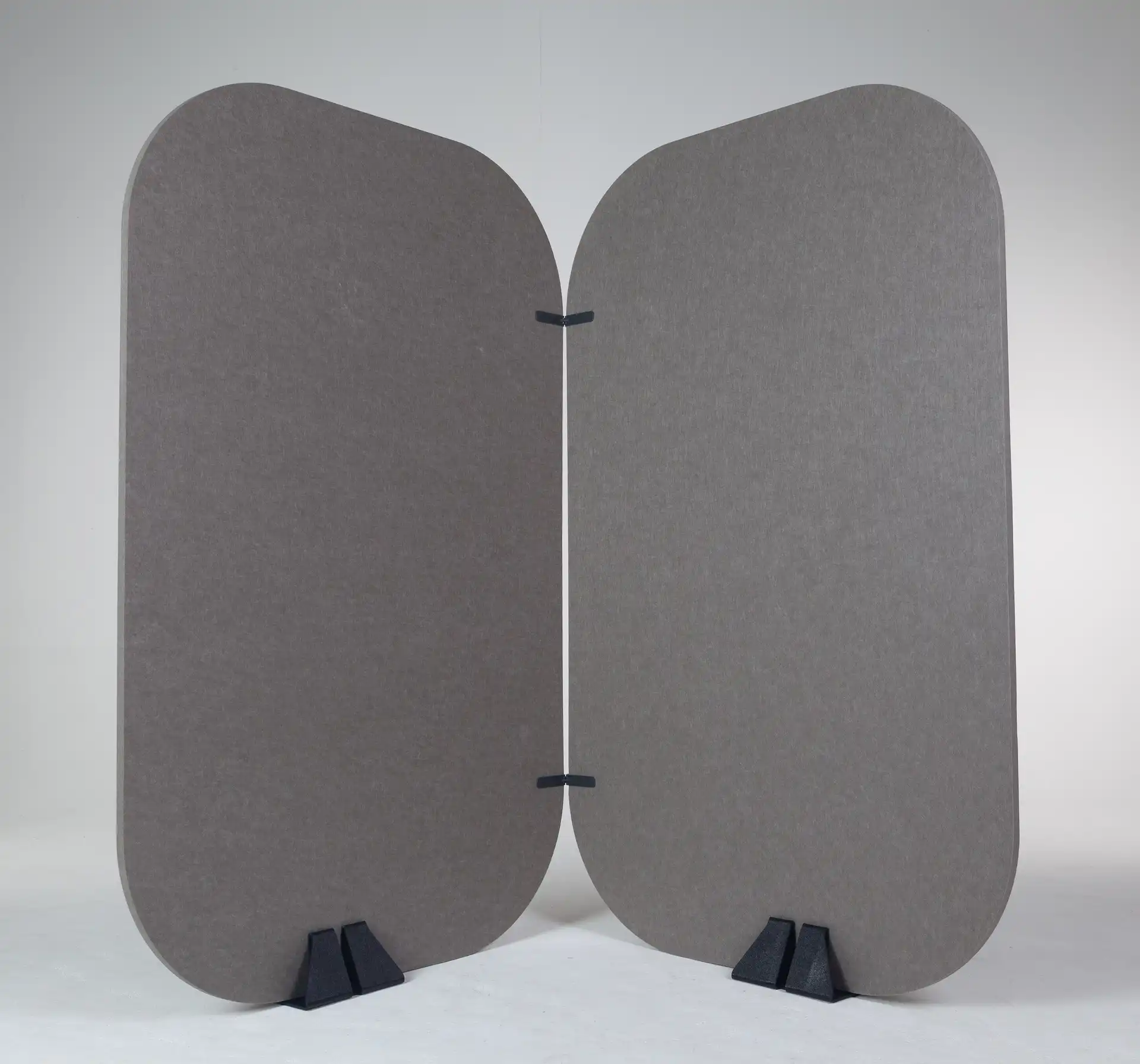 oval (2w) - 402 (pebble) - abs lp feet(lg)