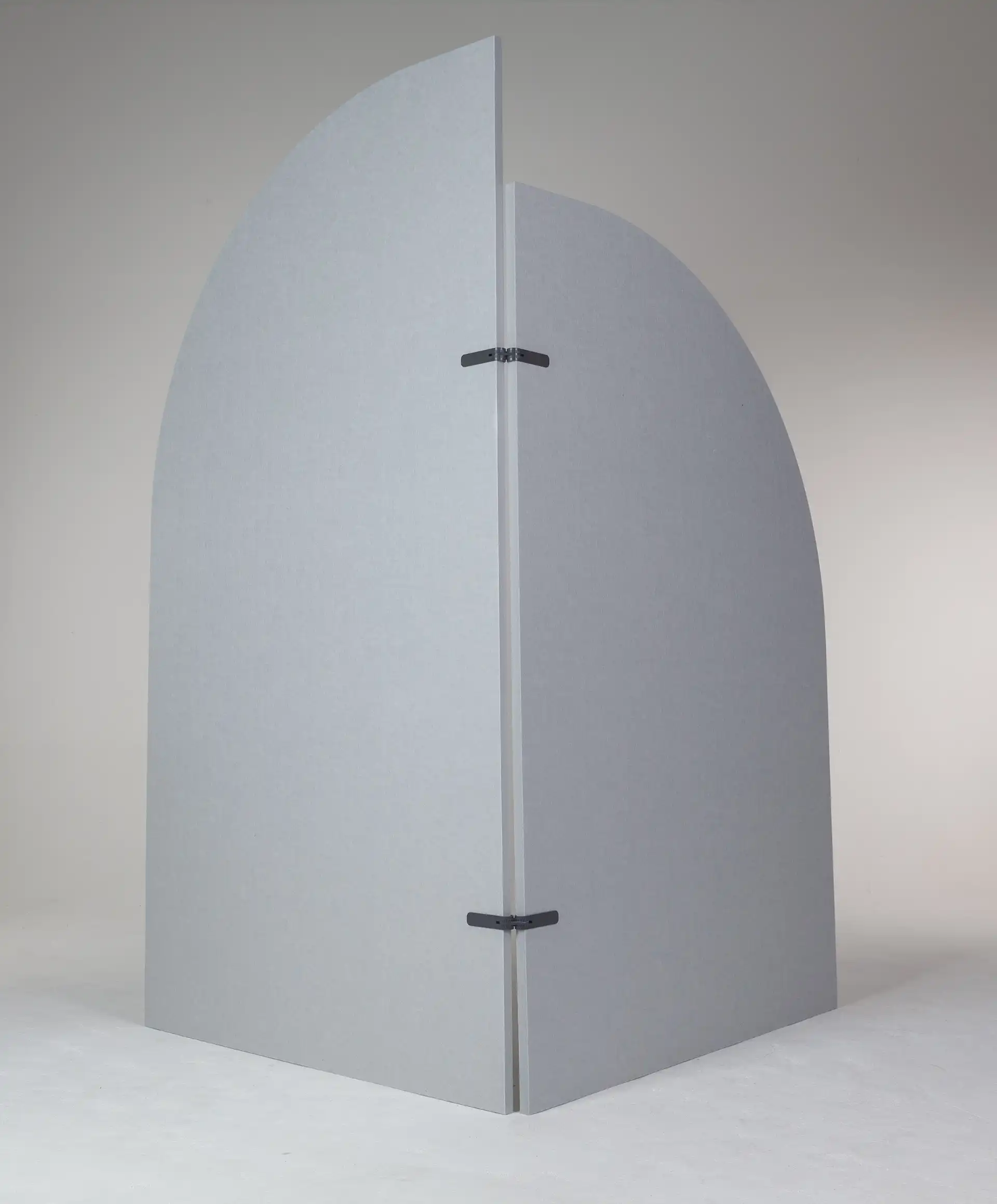 sails (2w) - 101 (frost) - no feet(a)